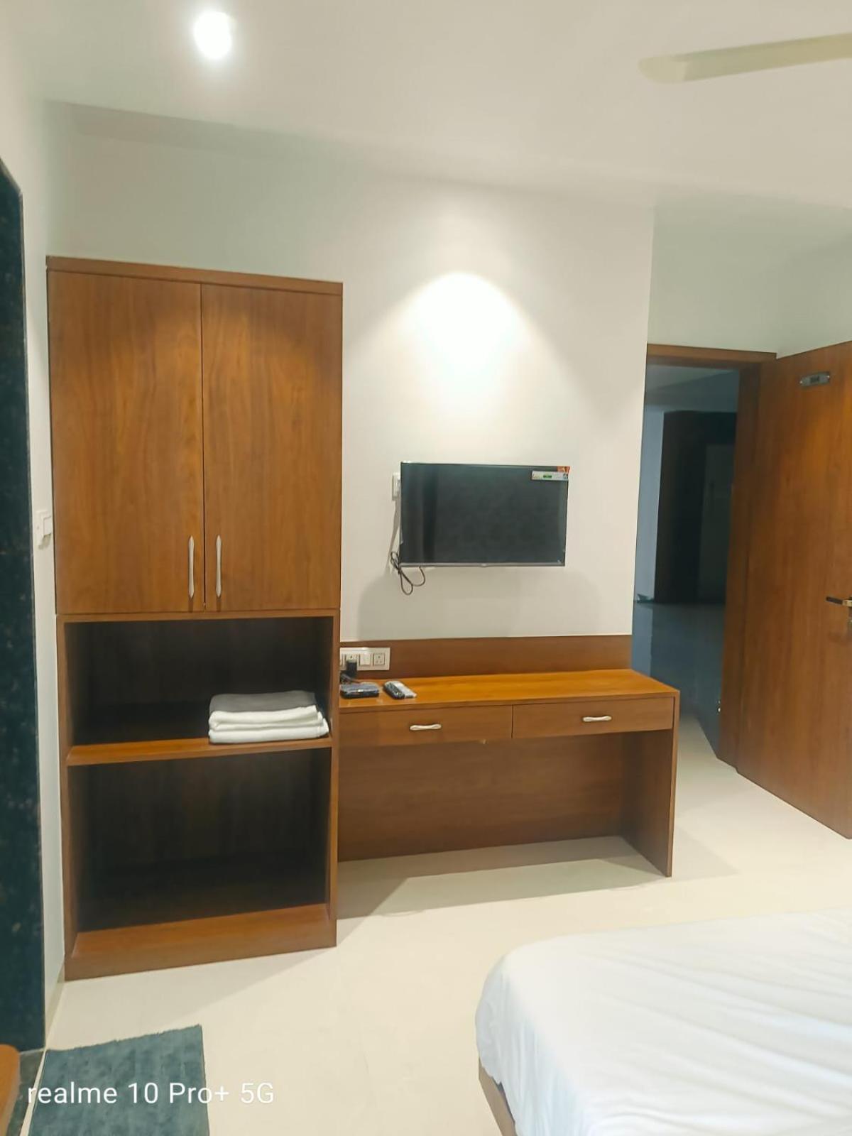 Hotel Drc Nashik Zewnętrze zdjęcie